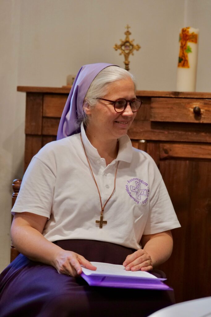 Notre charisme - Soeur prière