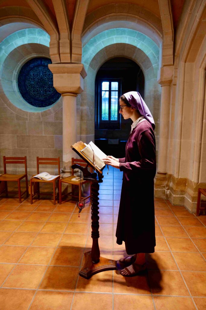 Notre charisme - Soeur prière