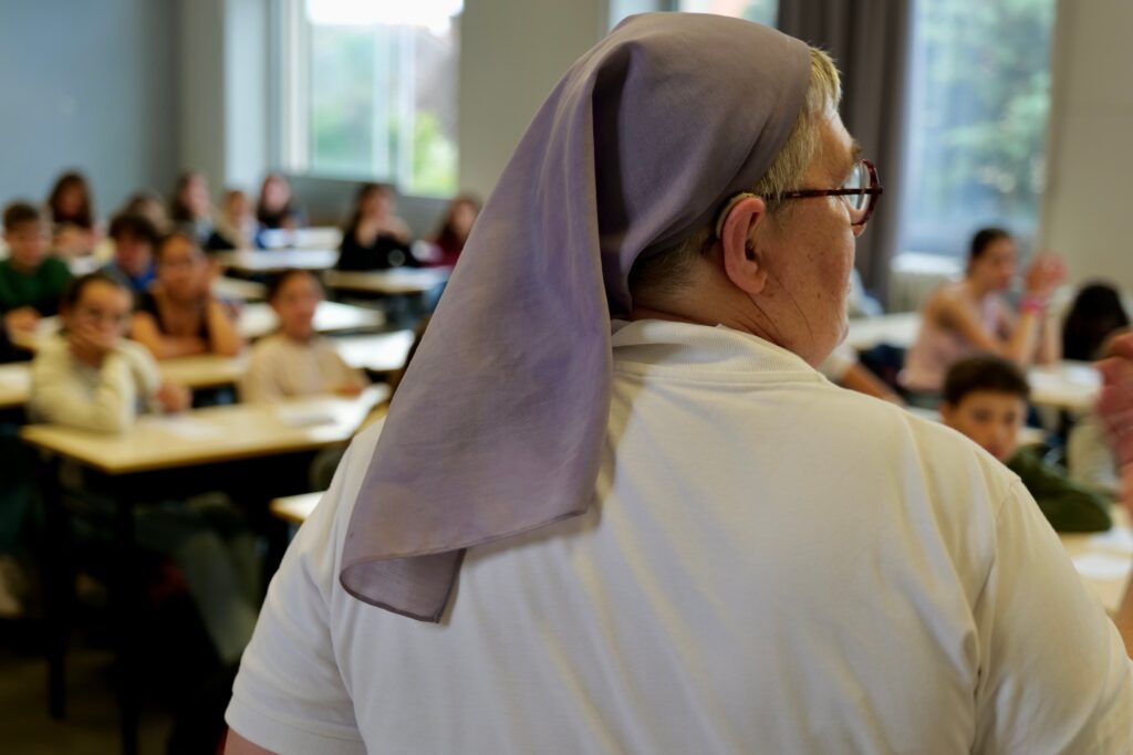 Transformer la société au moyen de l'éducation.JPG