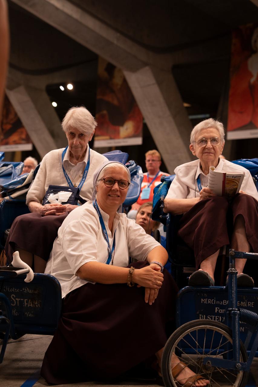 Un temps de fraternité au Pèlerinage National à Lourdes